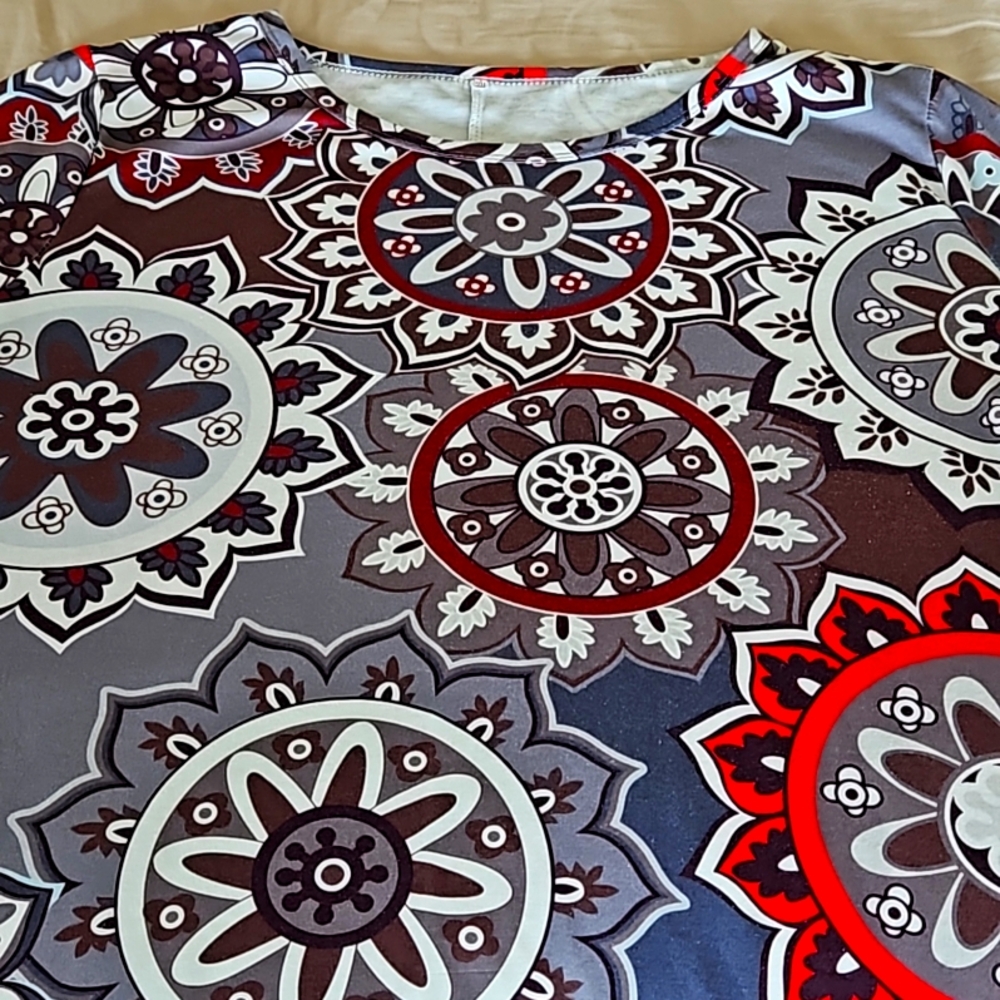 Retro look tunic🦀 - Picture 2 of 2